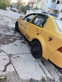 سيكي للبيع موديل 2010 رقم بغداد محرك كورلا كير عادي  طخم جديد طخم تاير...