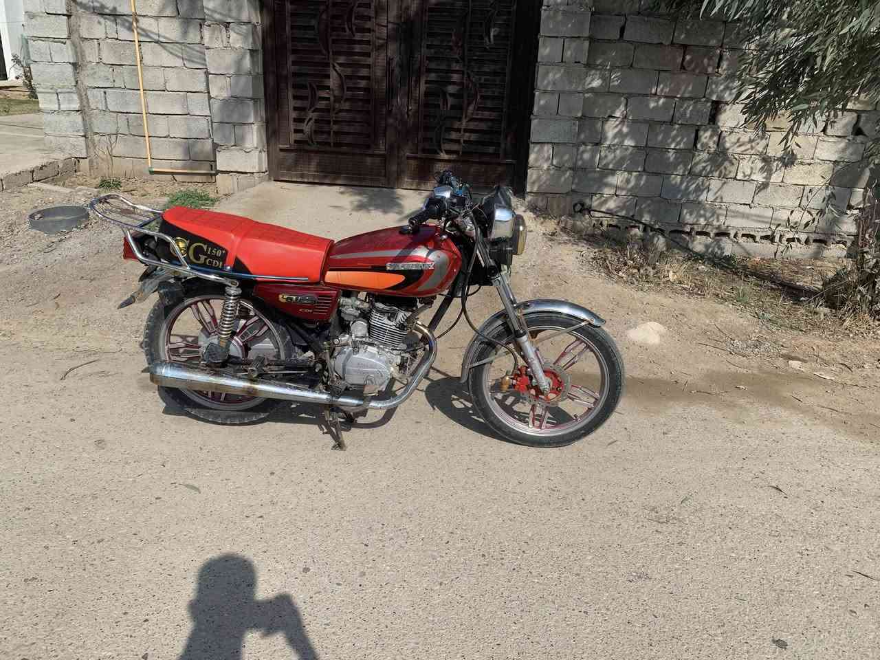 يا الله أسلام عليكم
دراجه سيفان للبيع 21كامله مكمله ما نقصه برغي 

او مراوس بتايكر فقط 

شلعه ومعدل اشك لكاع محرك خير من الله  أوراق ضايعه 
العنوان قرب معارض الحديد 
السعر 425وبيه مجال اي ستفسار اتصل ***********
