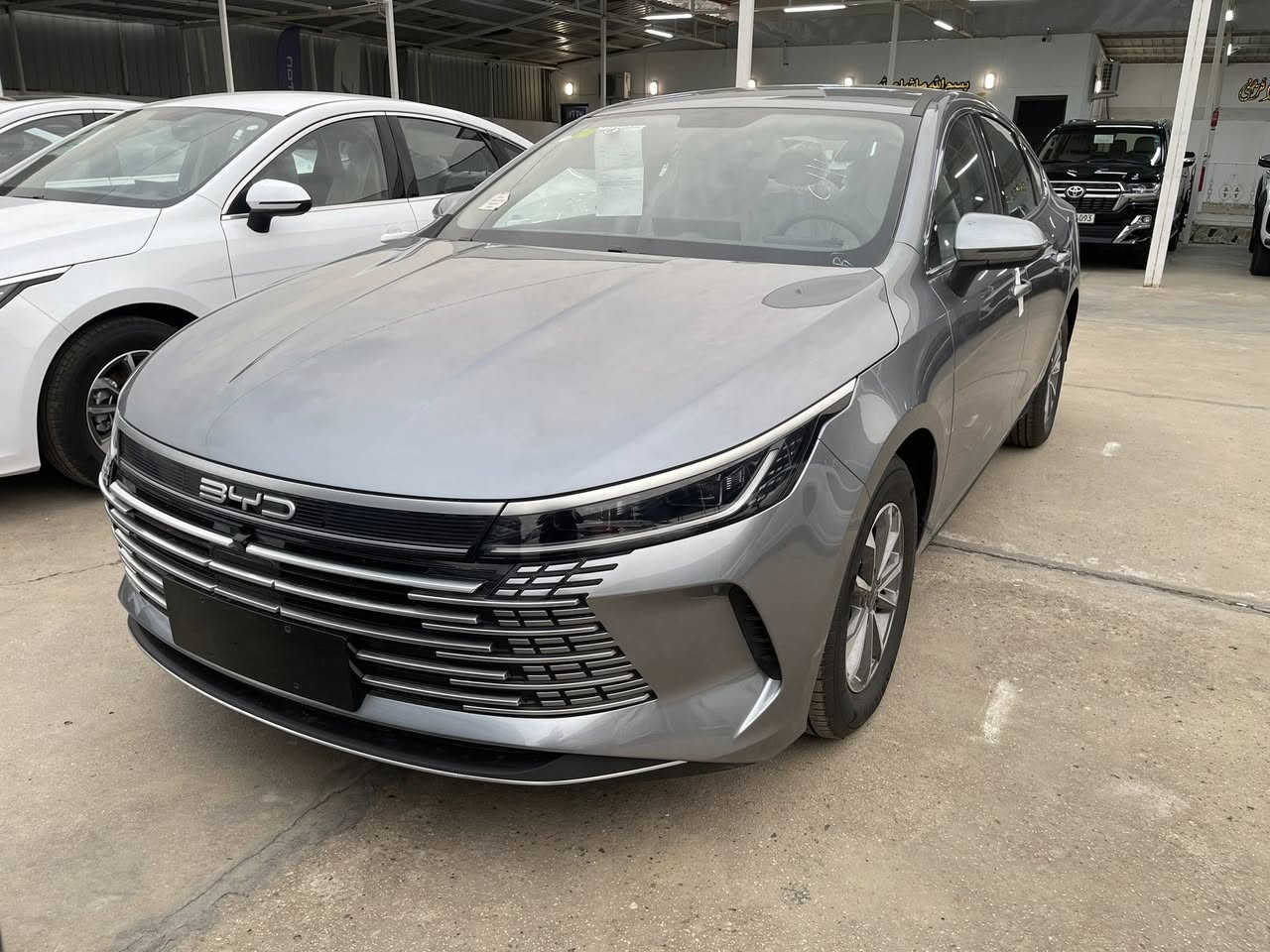 السلام عليكم للبيع سيارات زيرو وارد الصين 
كورلا /سنترا /بي واي دي بجميع اصنافها 
باسعار تنافسيا ويرهم مراوس بسيارات مستخدمه 
العنوان الانبار الرمادي شارع المعارض 
معرض محمد للسيارات 
شركة حسين جمعه ابو سلطان
***********
