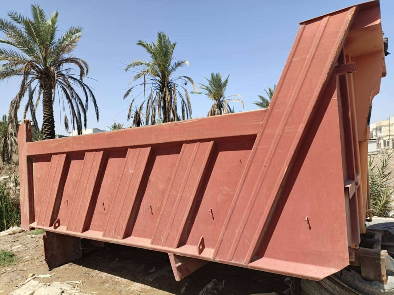 السلام عليكم للبيع بدي *********** ***********
