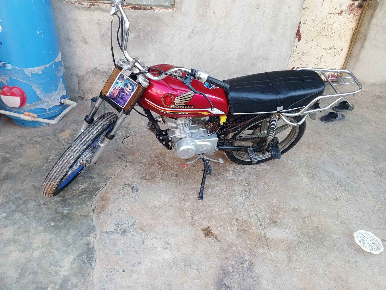 السعر 200 مودي 18 ***********
