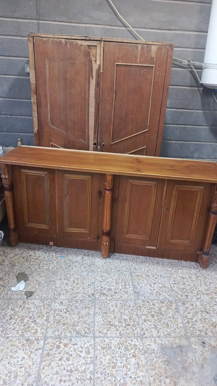 السلام عليكم عندي 2 كناتير وساعه قديمه بس واكفه


**إذا كنت صاحب هذا الإعلان وتريد حذفه لأي سبب، رجاءا أرسل رسالة إلى الدعم الفني**