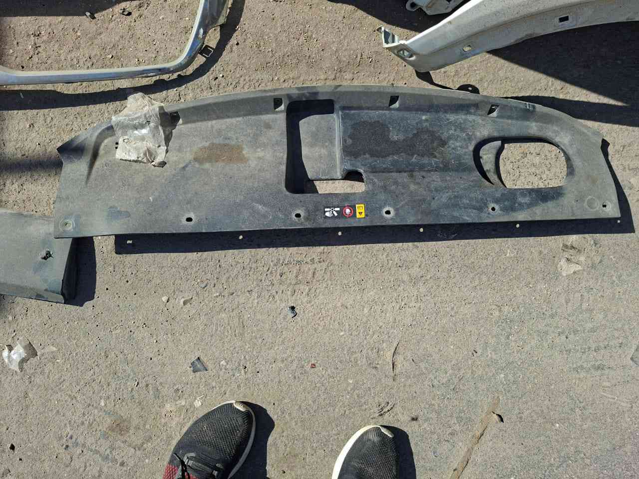 سلام عليكم غراض سورنتو 2017مكان البصره ابو الخصيب الاسعار كلمن سعره اي شي تحتاج من صور دزها واتساب والك سعر رقم ***********
