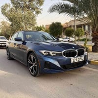 فخامة ألمانية تجمع بين القوة والاقتصاد  للبيع فقط BMW 330e. موديل 2023...