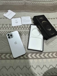 آيفون ١٢ برو ماكس • ٢٥٦ • بطارية ٧٧