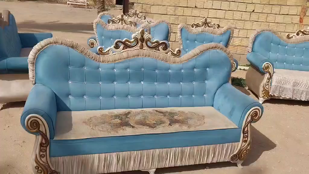 تخم قنفات ١٤ مقعد سعرهم 500الف وبيه مجال مكانهم طريق النجف للاستفسار خاص


**إذا كنت صاحب هذا الإعلان وتريد حذفه لأي سبب، رجاءا أرسل رسالة إلى الدعم الفني**