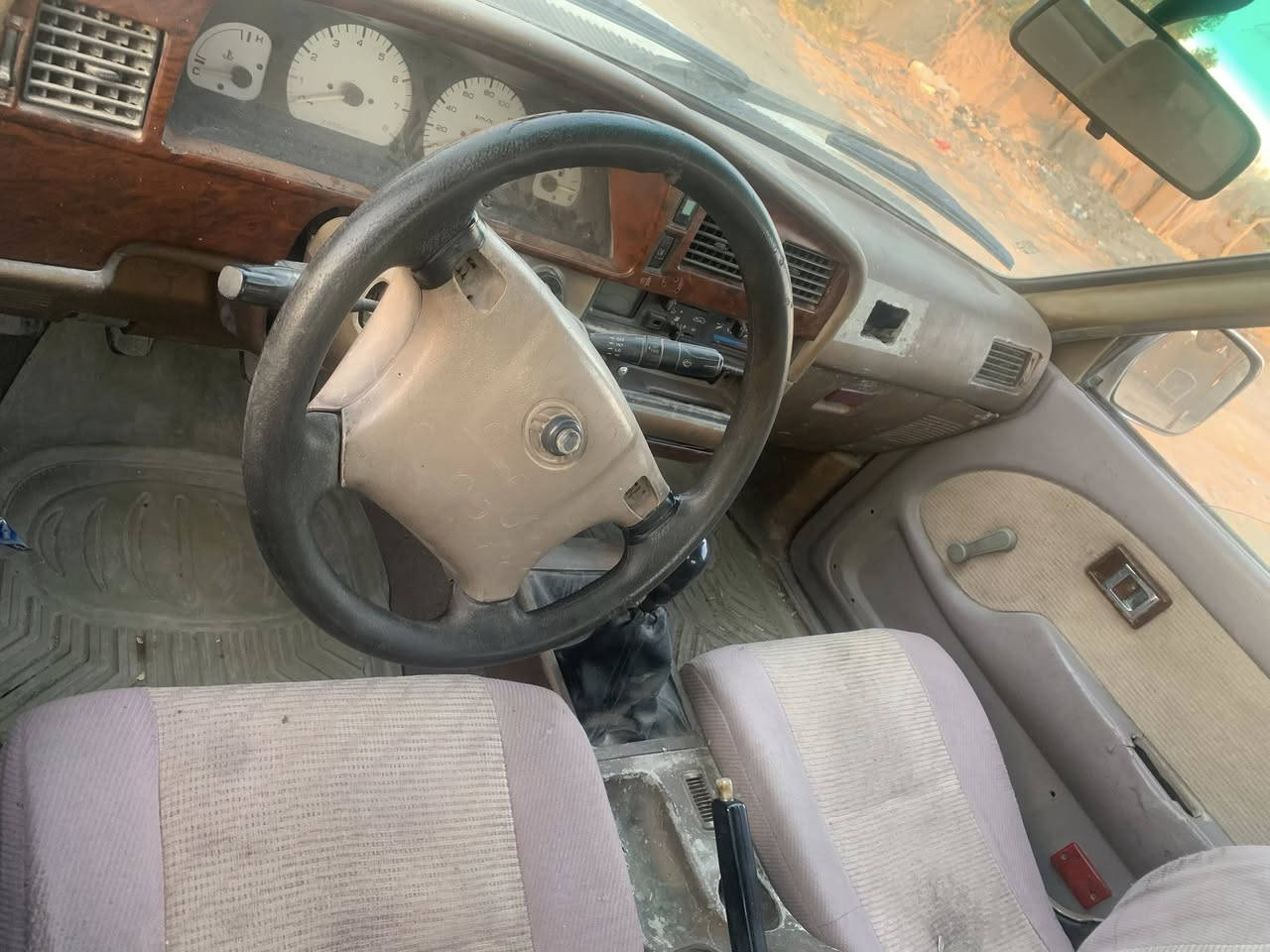 سلام عليكم سياره ديرر للبيع مديل 2006سياره مال مزاد وزاره الداخليه السياره كفاله من الخياس بس مرشوشه من بره مكينه ستندر مامفتوحه وشاصي وكسن كفاله السعرر 30وبيه مجال للستفسار اتصل 💁‍♂️***********
