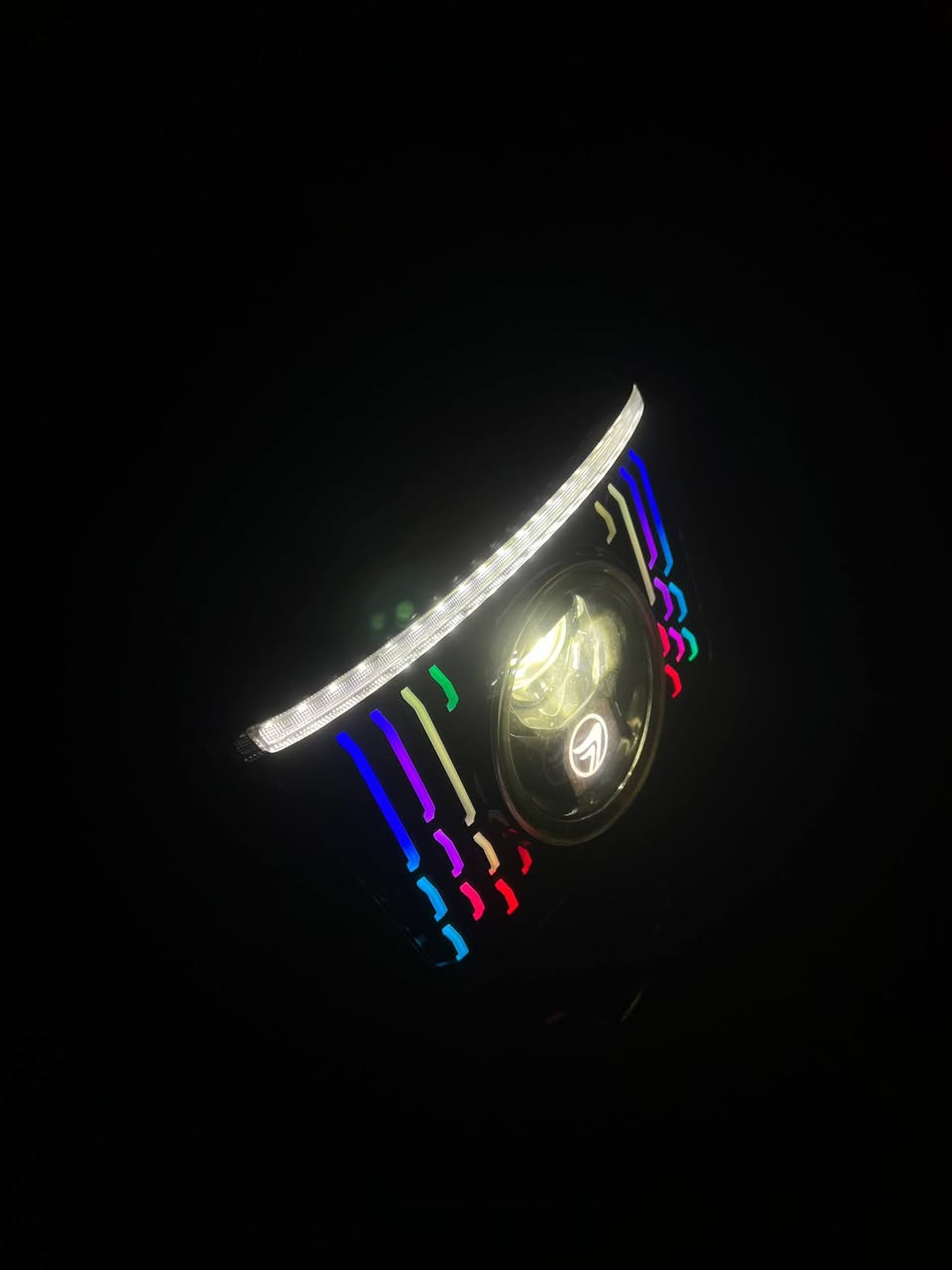 السلام عليكم
جديدة فيدرالي بوليسي شحن ٦ بطاريات مسطرة الكبار انتبه الكبار مسطرة مع بوكس وبوكس بيها كبير ايضاً
بك نشرات مواصفات جداً جميله و٤ نمر وبالشاشة بيها شحن ذاتي  بريكات دهن وياله رياضي مميز الدراجة مصارلها تقريبا شهرين اقل مميزة بالشارع وصل موجود بصمات سويجات الدراجة بين قوسين كانما مطلعها من المعرض بسعر ارخص من الجديد بقاطات  وماخذيها بمليون و٦٠ الف مكان بغداد
 بيها شخوط قليلة سعر خاص


**إذا كنت صاحب هذا الإعلان وتريد حذفه لأي سبب، رجاءا أرسل رسالة إلى الدعم الفني**