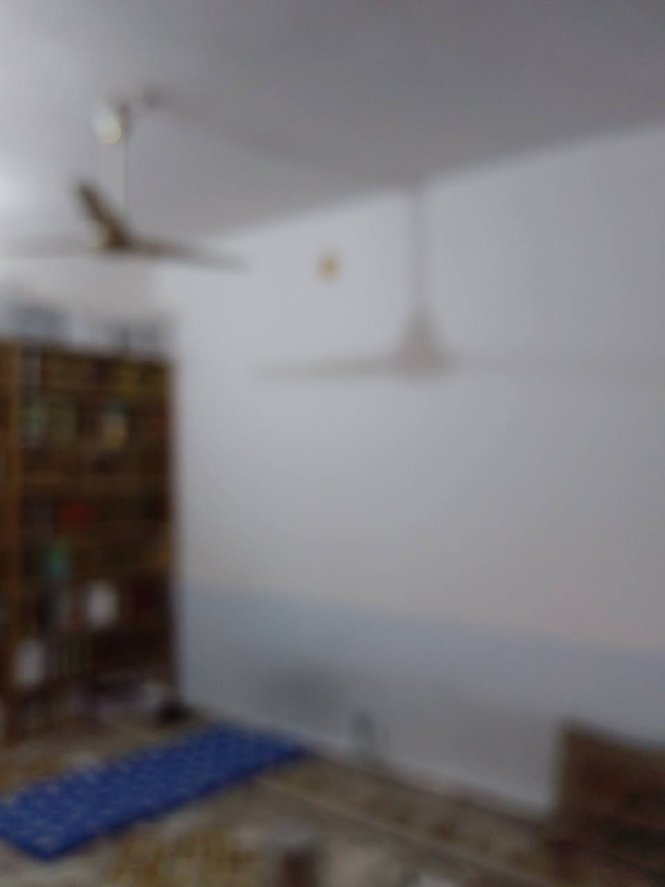 للبيع السعر 57 مليون مراجعة مكتب الثقة  النجف الاشرف /حي الرحمة /شارع 20 ركن شارع الحسن العسكري (ع) هاتف *********** ابو حيدر
