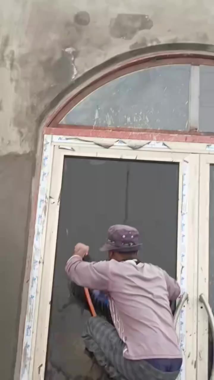 السلام عليكم. خلفه ابو محمد الخالدي 
لبخ سمنت جص بورك سيراميك كاشي بناء طابوك بناء بلوك ترميم تفليش صبغ لبخ واجهات تطبيك ارضيات مقرنص كافه العمل نشتغل سرعه ونظافه #حالين_فارغ اتصل وخادم ***********
