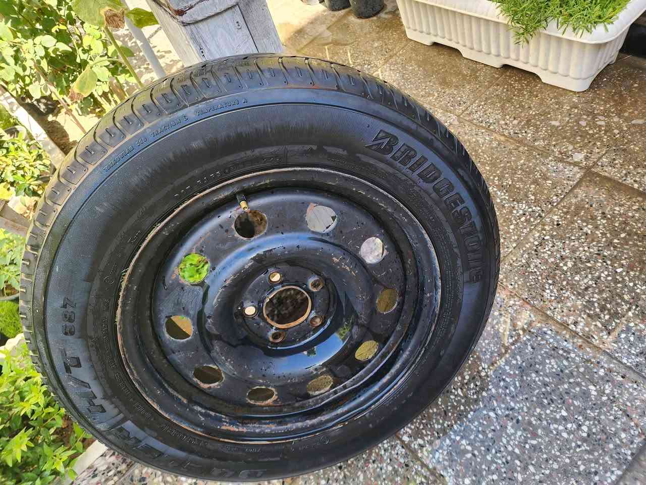 زوج ويل كب حجم ١٧ مع التاير مشلن الامريكي بلادي الزوج  ب٣٠٠
ويل عادي مع تاير بريجستون ب٥٠
بغداد حي العامل


**إذا كنت صاحب هذا الإعلان وتريد حذفه لأي سبب، رجاءا أرسل رسالة إلى الدعم الفني**