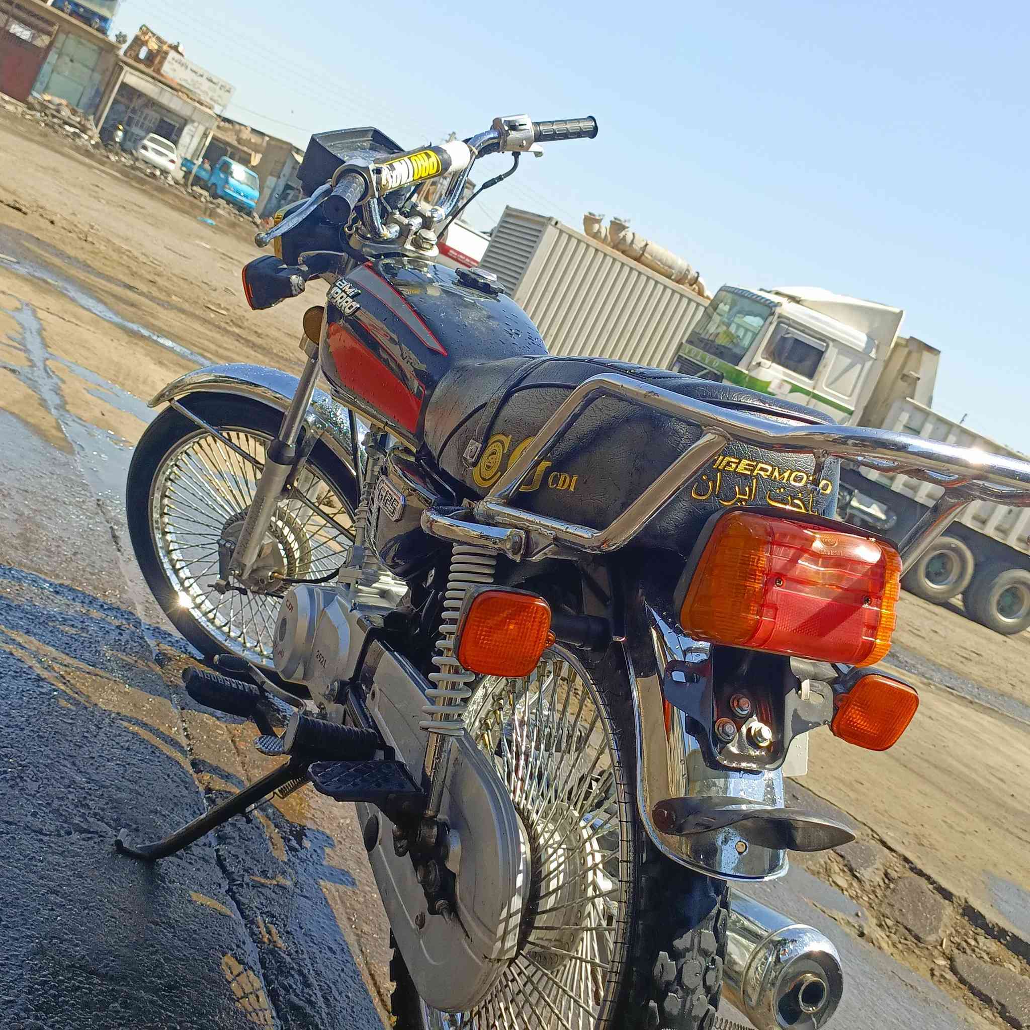 للبيع ناب برو محرك ما مفتوح 21 سعر 525 وبمجال مكاني


**إذا كنت صاحب هذا الإعلان وتريد حذفه لأي سبب، رجاءا أرسل رسالة إلى الدعم الفني**