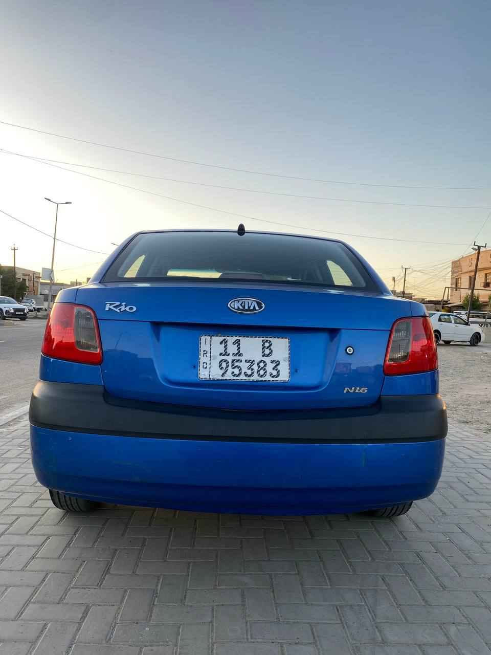السلام عليكم كيا ريو 2007 بدون صبغ ولا ضربه مكينة 1600 تخم تاير جديد صدر جديد تبريد ثلج 
السياره خير من الله ترايك وين متريد 
السعر 77 
مكان السياره بغداد حي الجهاد قرب مجمع النسيم السكني 
للاستفسار‏‪***********‬‏ Colombo, Sri Lanka

