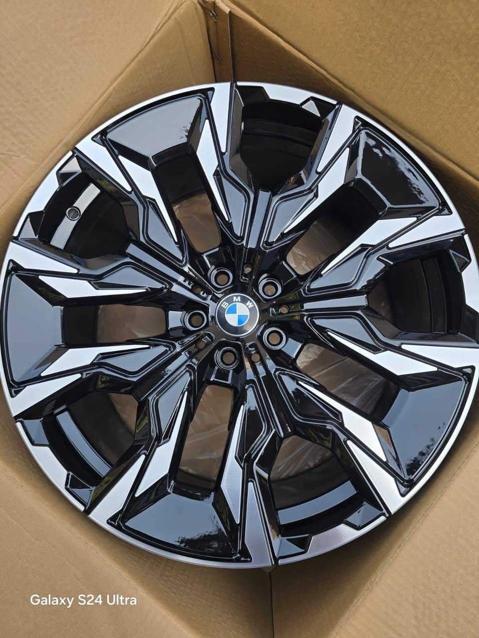 ***********
توصيل كل محافظات العراق
