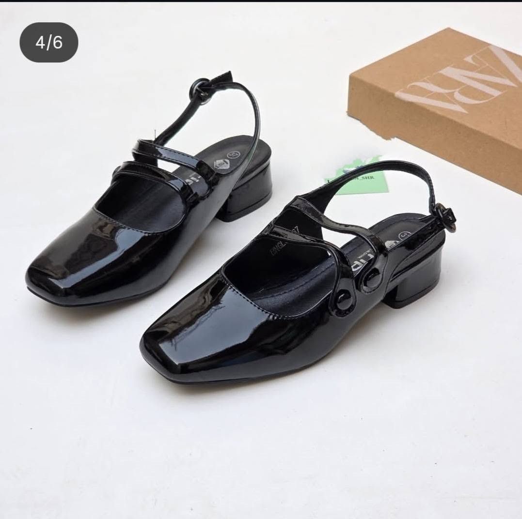 كعب نسائي  #مــاركه🫶
      عــلو 3 سـم 😍

قياس 37____ 41👠

للطلب راسلو وتساب /*********** 📞

العنوان/ذي قار/الــــرفاعي 🥰
يوجد تــوصــيل 👍
