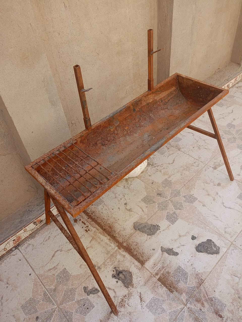 منقله الطول متر وعرض 50سانتم
جديده لبيع سعر 50المو شراي لا يتعبني ***********
