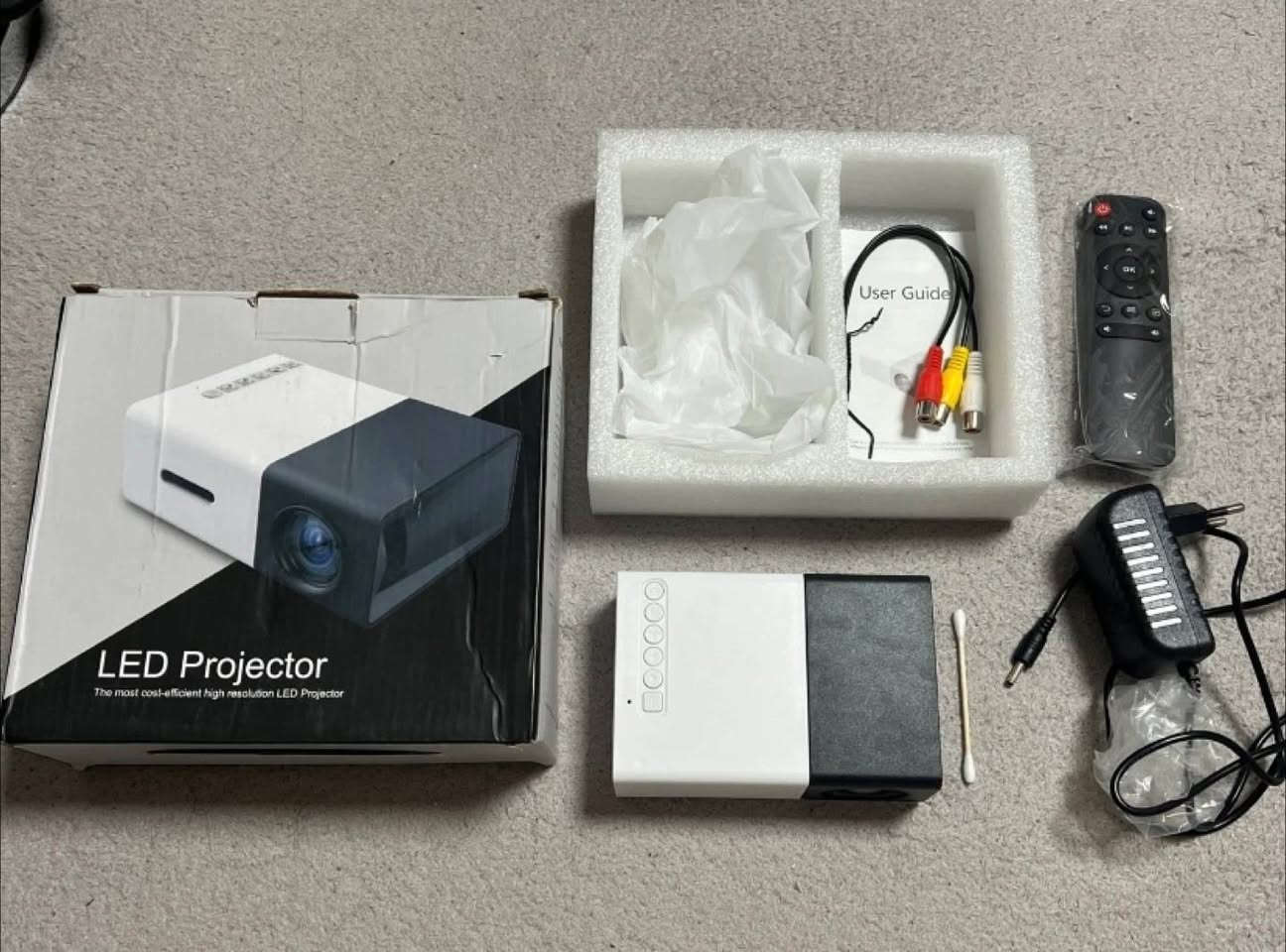 متوفر داتا شو بهذا شكل سعر ٢٠ الي يريد يراسلني خاص


**إذا كنت صاحب هذا الإعلان وتريد حذفه لأي سبب، رجاءا أرسل رسالة إلى الدعم الفني**