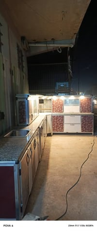 كاونتر مرمر • انارة شغالة • سلة زاوية