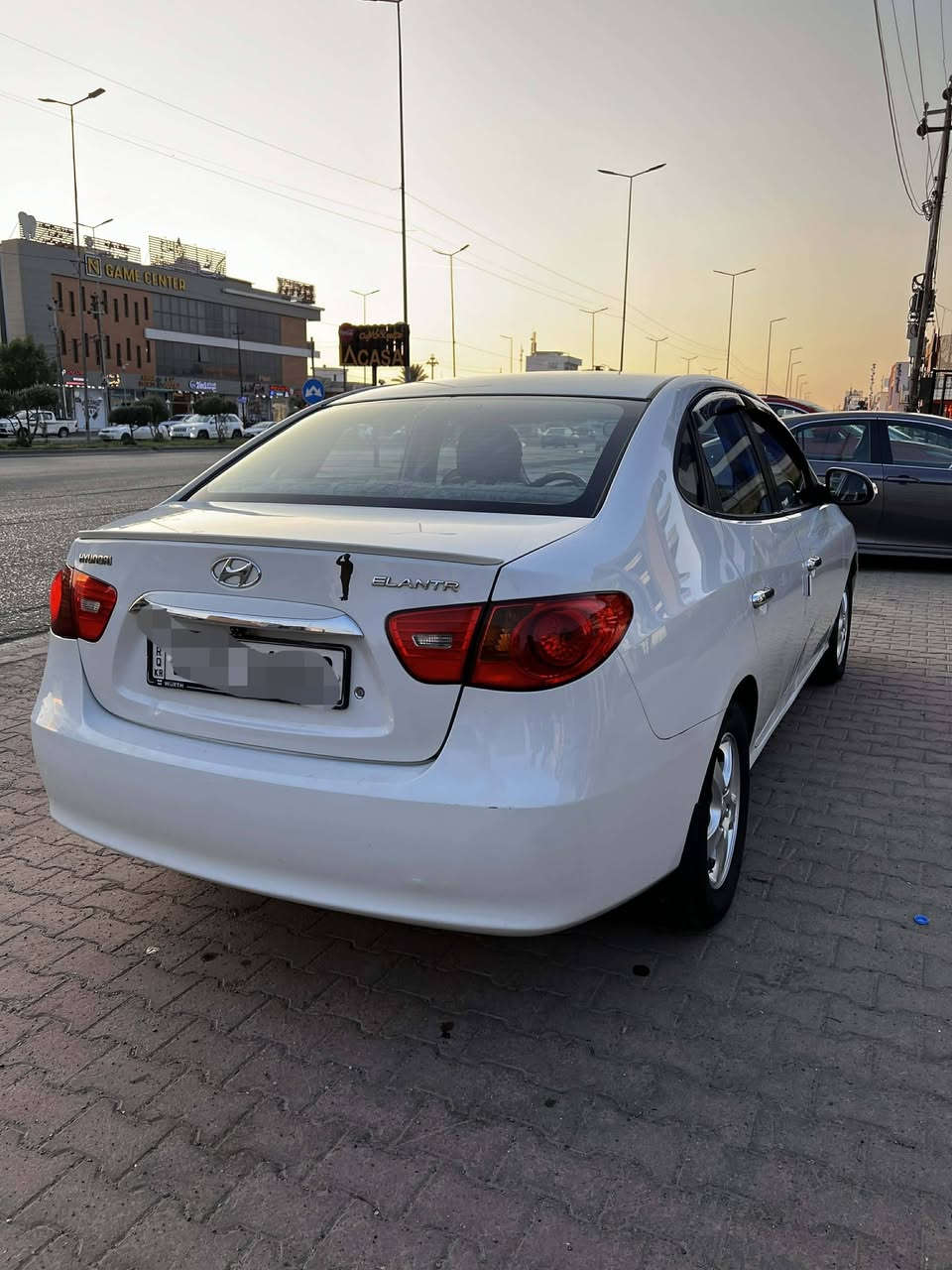 السلام عليكم 
‭
اللنتره للبيع 
الموديل 2011
رقم اربيل 
السعر 110$ورقه 
 بدون تبديل
بيها باب السكن صبغ وربع من  الباب خلف السكن 
بيها بارد مكانات موضحة بالصور
محرك بلادي ما مفتوح. 
 دكشن عالي 
#العنوان_كركوك_الحويجة 
الشراي يتصل على الرقم التالي 
***********

‭
