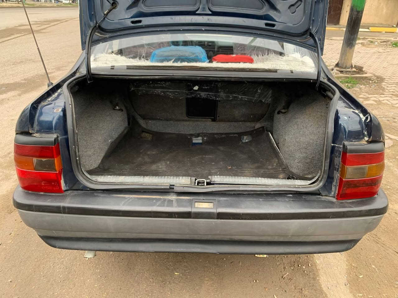 سلام علیکم لبیع اوبل فکترا مودیل1991 مکین 16 قایش عریض  بي ضرب من کدام ام بدل بدن  بدون شواصي بطاین سیار حیل نضیف جاهزە سنوي رقم جدید بتاقە بنزین موجود دواخل نضیف                      سعر37بي مجال شراي خابر تدلل                                           ***********                                 ***********
