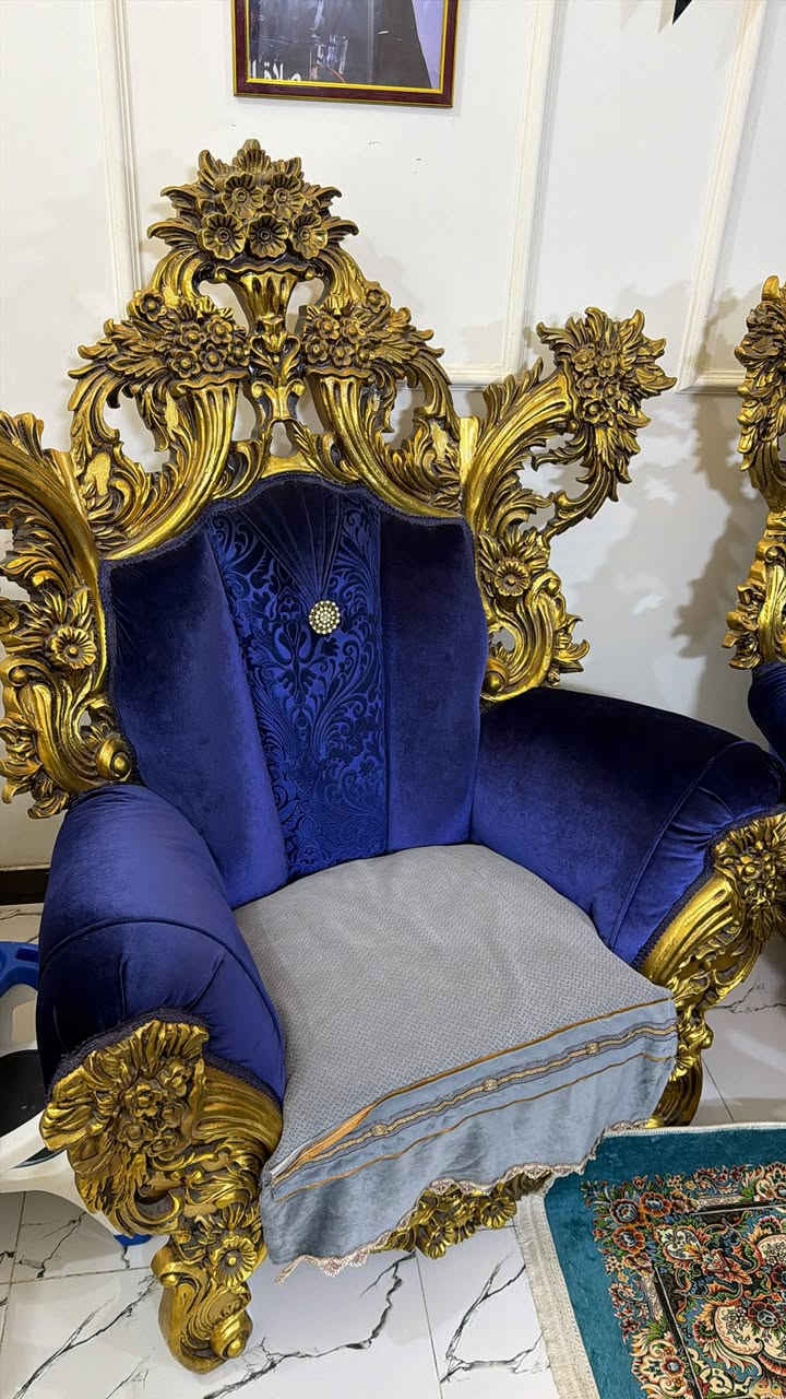 طخم للبيع وهوه وطبلات وبعده جديد  اربعه كراسي وثنين كبار طخم مليون وربعميه وبي مجال 
رقم الهاتف ***********رقم بس رصيد مبي وتساب 

‭+964 773 541 0040‬ وهاذا رقم بي وتساب
