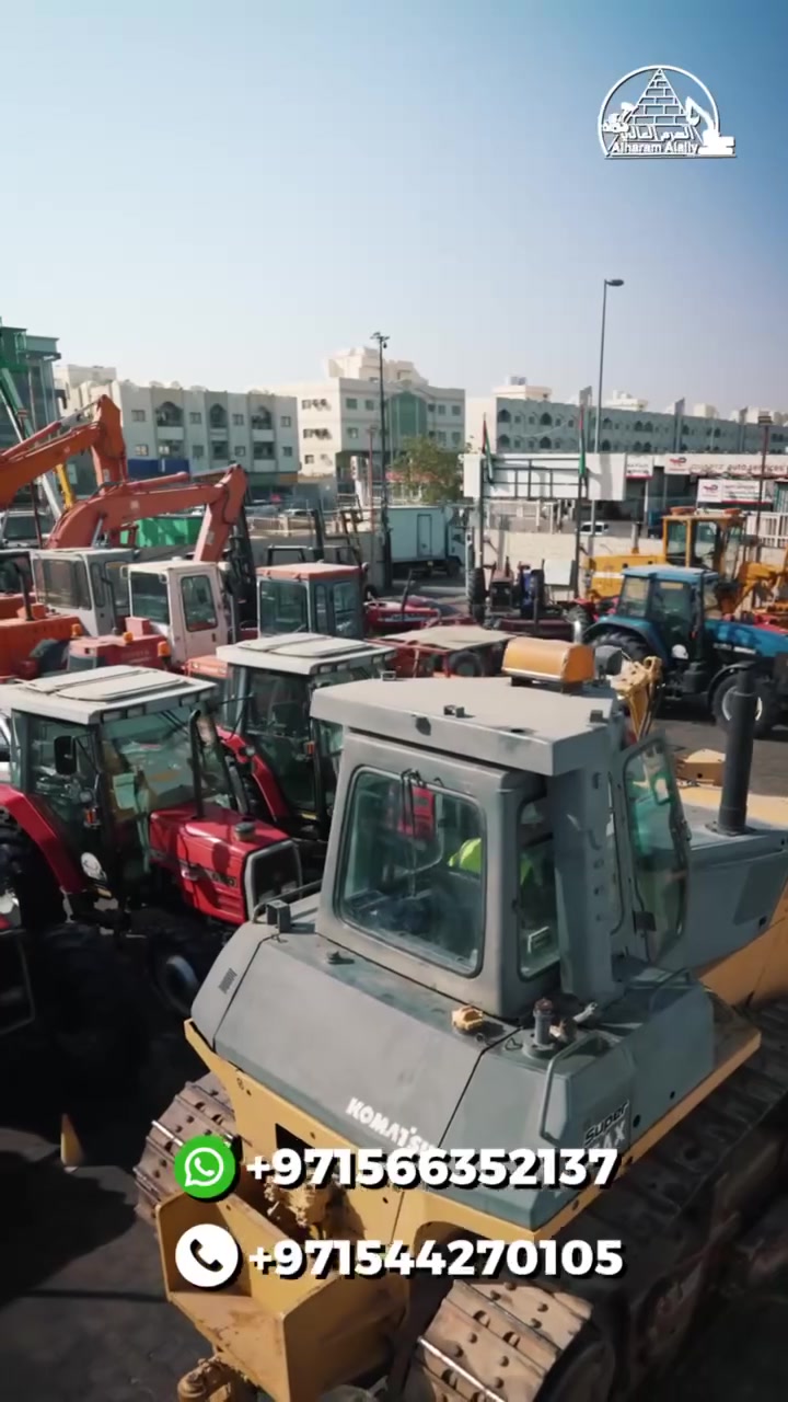 🚜 للبيع بلدوزر ياباني بحالة ممتازة 🚜

🔥 Komatsu D155 ياباني أصلي
📍 الموقع: الإمارات – الشارقة (معرض الهرم العالي)

✅ بحالة ممتازة وجاهز للعمل
✅ محرك قوي وأداء عالي في المواقع الصعبة
✅ مناسب لمشاريع المقاولات والحفر والتسوية
✅ صيانة دورية واستخدام نظيف

💰 السعر: قابل للتفاوض بعد المعاينة

📞 للتواصل والاستفسار: خاص أو واتساب

✨ فرصة ممتازة لأصحاب الشركات والمقاولين – لا تفوتها!


**إذا كنت صاحب هذا الإعلان وتريد حذفه لأي سبب، رجاءا أرسل رسالة إلى الدعم الفني**