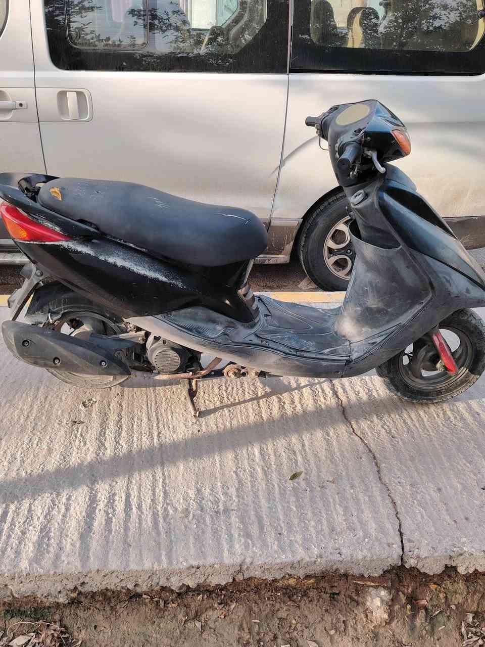 السلام عليكم
دراجه بريس فحل للبيع شغاله كلشي شغال بيها
المكينه مبدل بيها فقط بوشه وهاذا رقمي ***********
