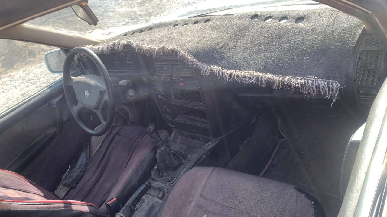 للبيع موديل 91محرك20شرط  كير شرط سنويةلل28 دفتر بانزين سعر19ورقة للاستفسار***********
