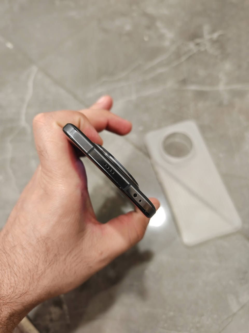 هونر ماجك 6  بدون برو
ذاكره 256
رام 12
جهاز جدا نظيف 
معالج 8gan3 
صحه بطاريه 98
جهاز نسخه صين  
لغه عربيه رسمي  خدمات كوكل تحديثات حالين احدث نسخه 10
 دبل شريحه يدعم تسجيل مكالمات 
ملحقات بدون ملحقات 
بيع فقط سعر 465
متوفر توصيل


**إذا كنت صاحب هذا الإعلان وتريد حذفه لأي سبب، رجاءا أرسل رسالة إلى الدعم الفني**