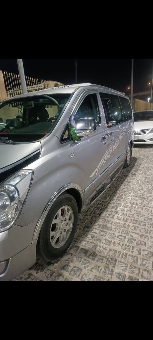 السلام عليكم ستاركس اصل  مسكر سبلاين للبيع بحري رقم بصره انكليزي الجديد بسمي تخم تاير تبريد ثلج مكينه جديده دواخل جديدة حداديه ستوني شادلها اماميه وخلفيه كهربائيات كلهن شغاله مديل ٢٠١١ اصل سياره حلوه مال جناي ماتخسر ربع عليه الله وكيلك شغل وروح للزياره خوان بدون زحمه بياع شراي لا يجي ويتعب روحه اريد تحويل الي تنقسمله السياره يمشي بالتحويل والسعر  ١٦٣ وبيه مجال للشراي اني مكلف بالنشر هذا رقم صاحب السياره
*********** البصرة, العراق
