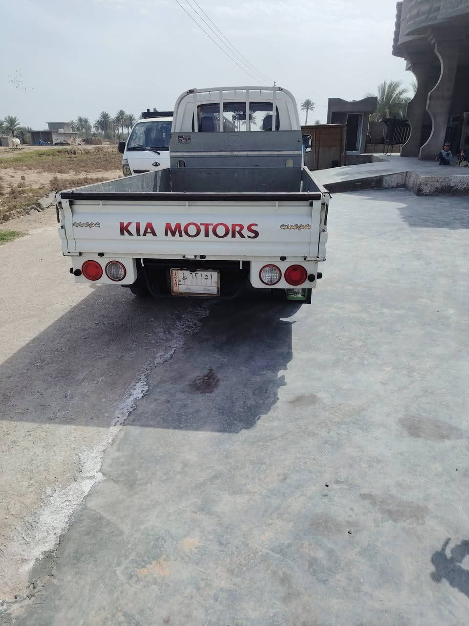 سلام عليكم خوان كيه عموشه ٢٠١٥ سياره مكفوله عفاله عامه من شاصي وصبق ومحرك ورقم شاصي سياه جديده بمعنه لكلام مال جناي رقم بغداد تبريد تدفيه كله شقال تحويل مباشر سعر ١١٦ وبيه مجال بصيط ***********
