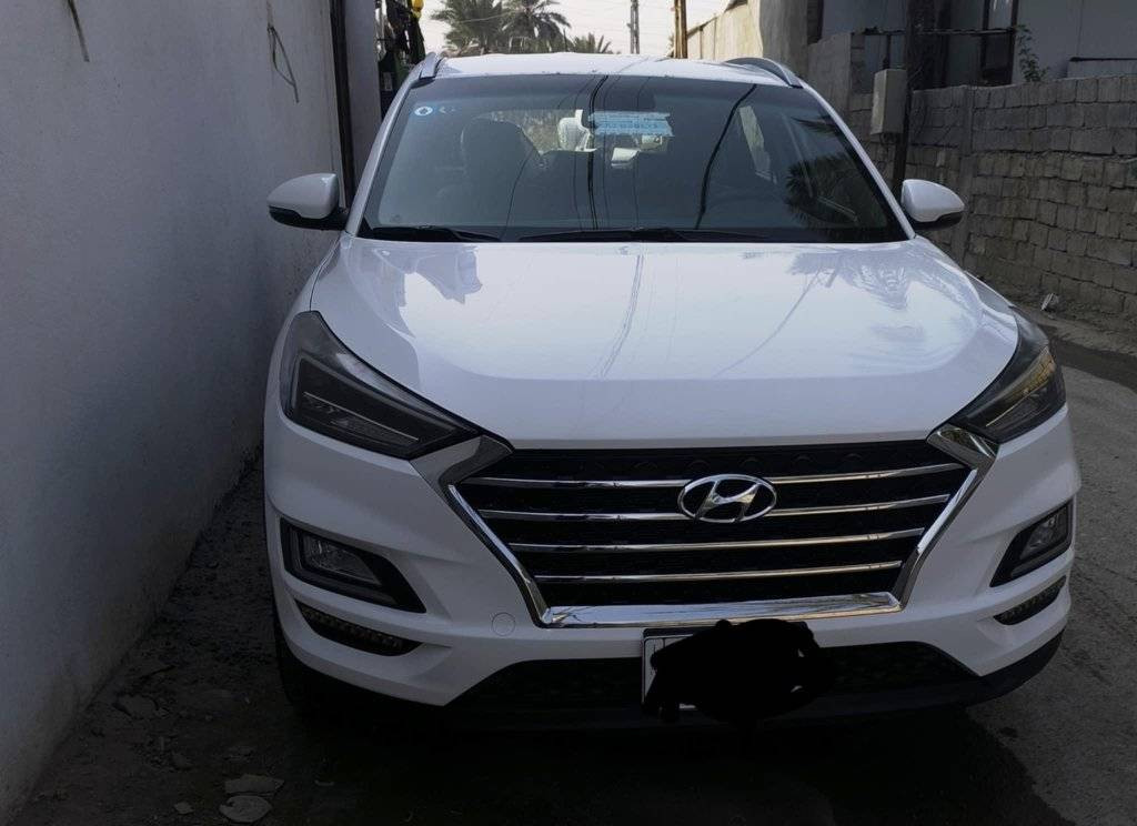 توسان خليجي 2020 شركة الكاصد
5عدسات رقم بغداد مكفولة من الصبغ
ماشية 24 الف السيارة بصمات عدد 2
كراسي كهرباء تبريد قطعتين مري شفط 
خمسه ويل كب محرك 2000 
مكان السياره بغداد 
الاستفسار... ***********
