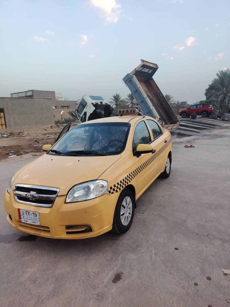 اعيد النشر بسبب الوعود الكاذبه
 سلام عليكم افيو موديل 9 خليجي للبيع مكينه وكير عادي تبريد شرط حداديه جديده مكان الدوانيه قضاء الحمزه الشرقي السعر ٥٢ وبيها مجال بسيط سنوار موجود تأكد وخابره ابو ٤٥ اترجاك لا تخابر لان الله شاهد عابرتك ***********
