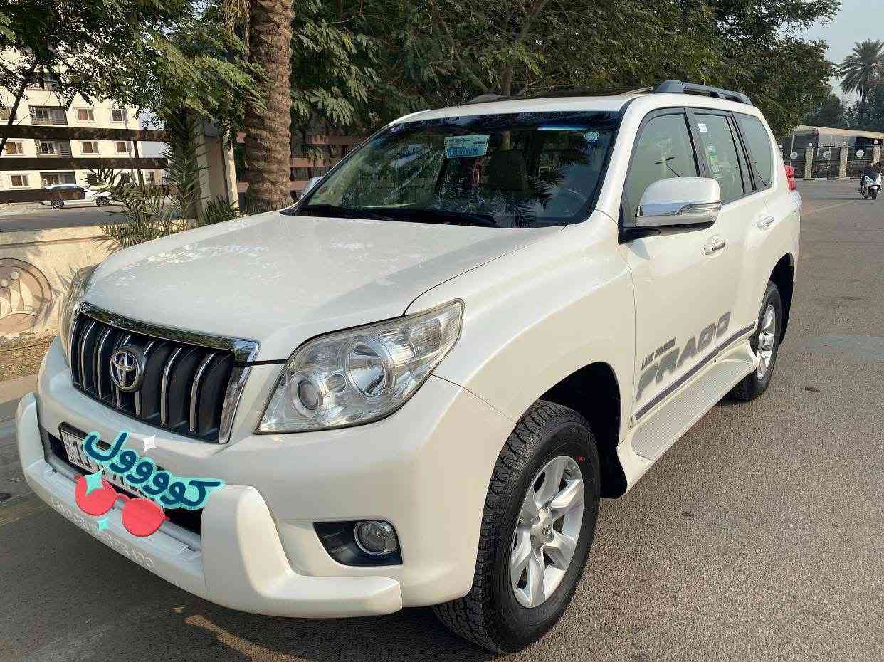 السلام عليكم للبيع برادو موديل 2012 TX.Lكويتيه  رقم بغداد انكليزي  تحويل مباشر مكفوله 
المواصفات :
 محرك 6 سلندر 
سياره فتحه 
سياره دبل تانكي 
تبريد 3 قطع 
كامره خلفيه 
زراك لايت 
ثلاجه سبعه راكب 
مري شفط 
فور ويل 
اشاير بل مري 
تخم تاير جديد
رقم صاحب سياره 
***********
