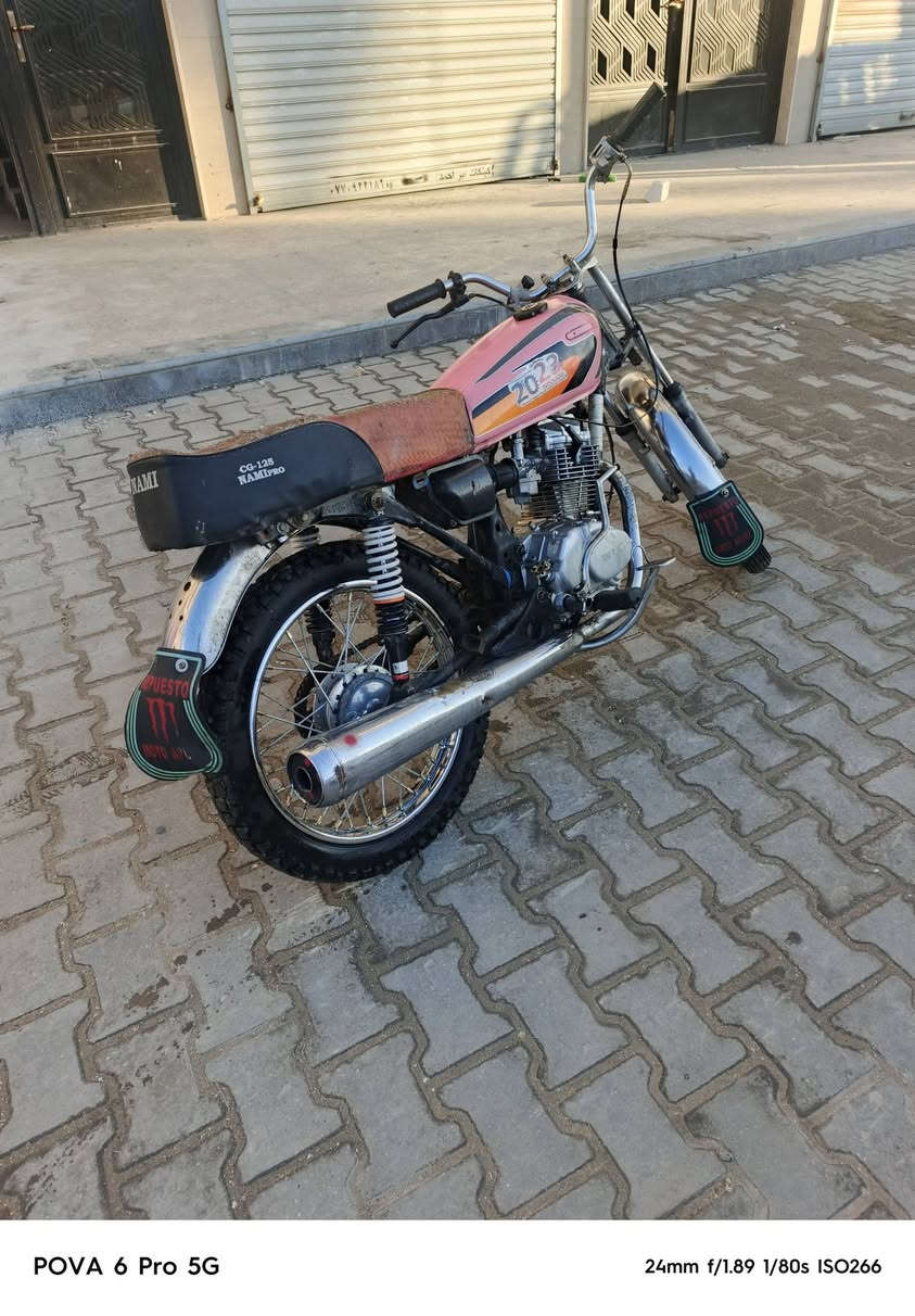 سلام عليكم دارجه نامه للبيع ابيع كوم حديد  ماعرف شنو عطله السعر175 مكاني بياع شرطه الخامسه هذا رقمي
‏‪***********‬‏  خاص ما متواجد جماعت 100 لحد أي طبلي
