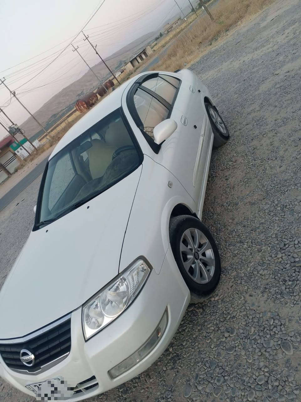 نيسان صني 2008وضع الشركة مكفولة كفالة عامة حتى الدعاميات بدون صبغ محرك والكير بدون فتح السبير مانازل  تبريد شرط طخم تائرات وباتري جديد رقم والسنويه جديد السيارة بأسمي شرط التحويل والغرامات رقم اربيل سعر110للستفسار ***********
*********** السيارة مال بيت مامتعوبه كلشي على وضع الشركة اكر, نينوى

