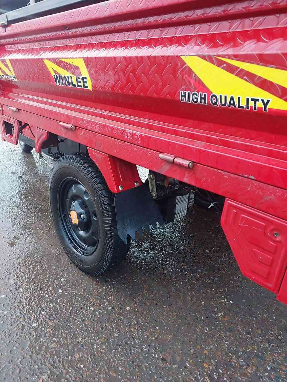 سلام عليكم ستوته شحن للبيع جديده ستخدام قليل موديل 2025بريك بل ايد ول رجل حجم كبيره اي نقص مابيه بطارياته 6فول تفحص بيدك سكن بغداد شارع هيفاء سعره مليون 200   الي يحب يتصل وبي خير ويدلل هاذ رقمي ***********
