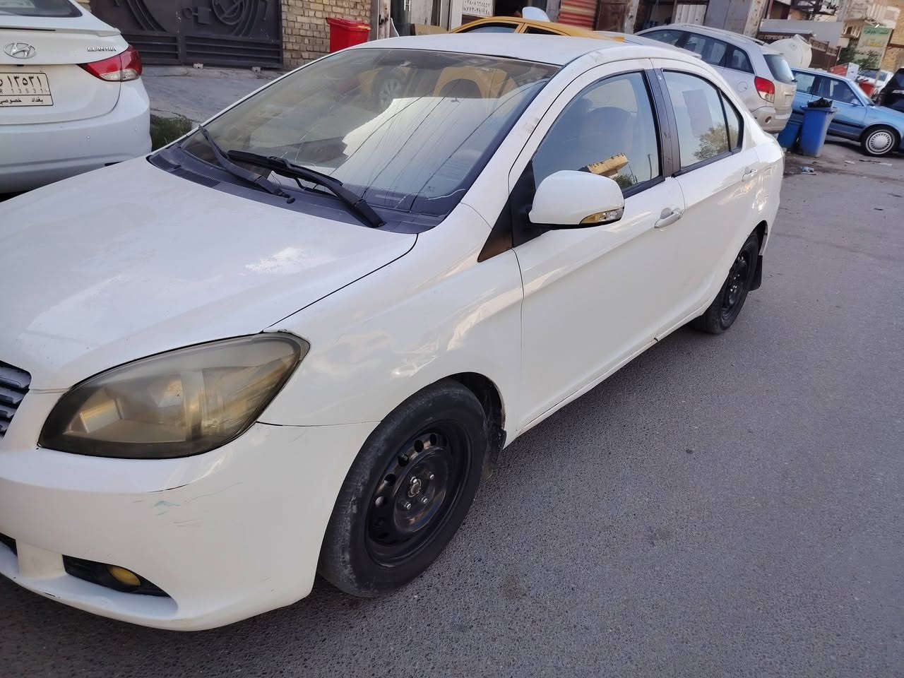 كريت ويل فولكس 2011  گير عادي 
المكينة بلادي نظيفة وجاهزة الگير والكلج جاهز 
تخم تاير جديد باتري جديد ، مشط ستيرن جديد 
ب اسمي السنوية رقم إنكليزي الجديد 
مكانها بغداد الكرخ 
واتس أو خط : *********** 
السعر 55$ وبيها مجال للشراي حگ الجية.
