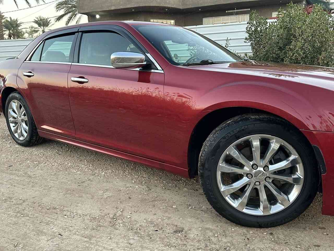 السلام عليكم
#اوباما_C300
#موديل 2014 محدث داخل وخارج 20 بالكامل
فول مواصفات 
كليت تايتل مكفوله 
#المواصفات
#بانوراما
#غرفه_جلد
#خزن_ميموري
#كشنات_تحكم_كهرباء
#تشغيل_عن_بعد
#كامره_دواره
#برده_خلفيه
#گلاص_حار_بارد
#گير_8_نمر
#فور_ويل
السيارة نضيفه جدا وترايها كلش مرتب ومناقصها اي شي من ناحية گير ومكينه وكهربائيات وكل شي 
طبعا السياره نصبتها بالحقيقه احلى من الصور
#السعر_180
للاستفسار
***********
