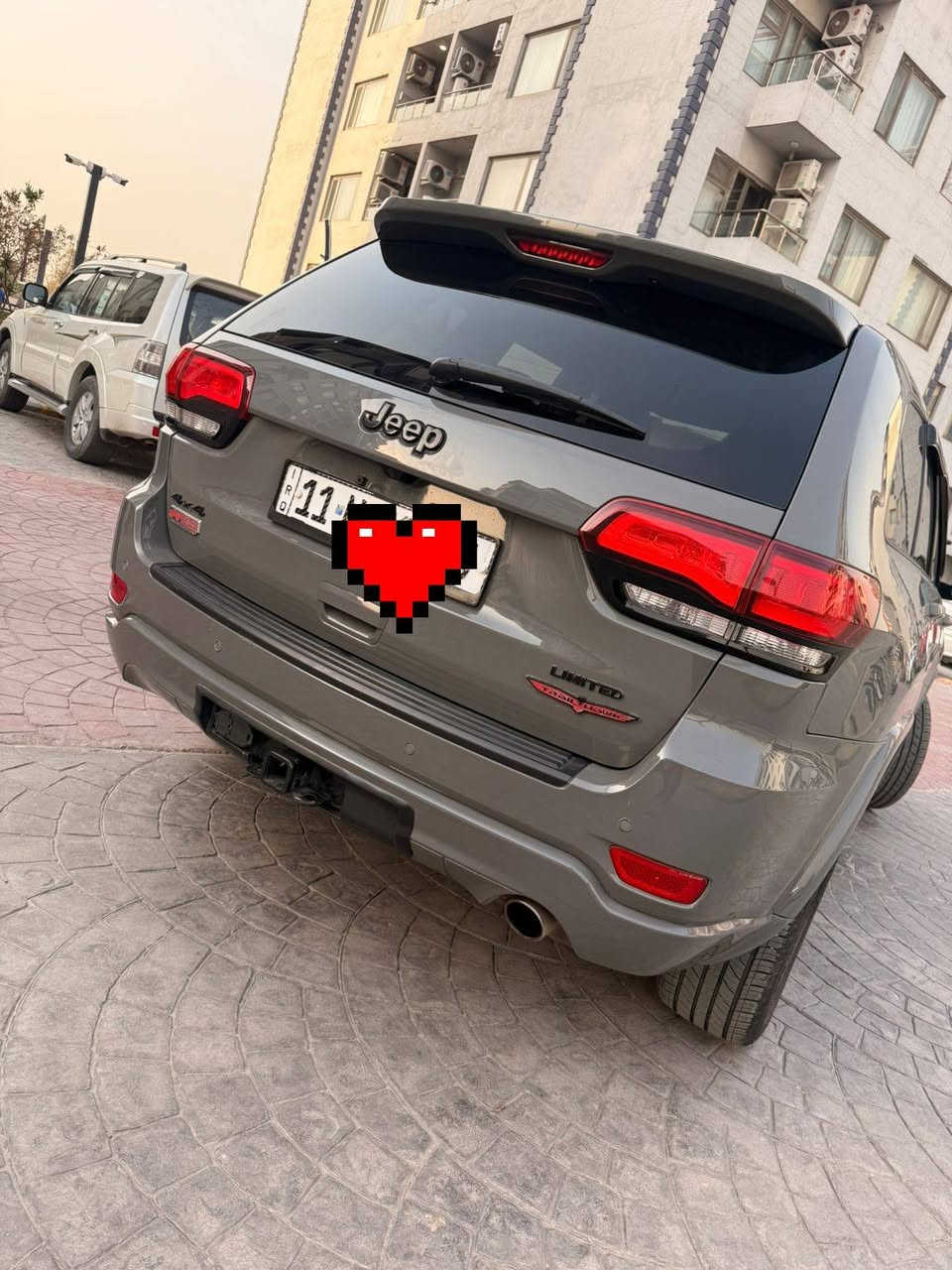 جيب بلاك توب موديل ٢٠لون مميزرقم بغدادالدولي مواصفات فتحه سقف رادارامامي وجانبي اتوستوب حساس خلفي تحكم استيرن وبعدهواي موصفات معروفه موصفات البلاك توب حادثه جاملغ وبنيدمبدلات اصليات بدون صبغ بدون دواخل كيرمحرك  مكفول ماشيه ٦١ميل تبريدثلح صدرجديدتخم تايرجديدويل ٢٠رايدهاب٢٢٠وبيه مجال مكان السيديه ***********/*********** الشراي يتصل
