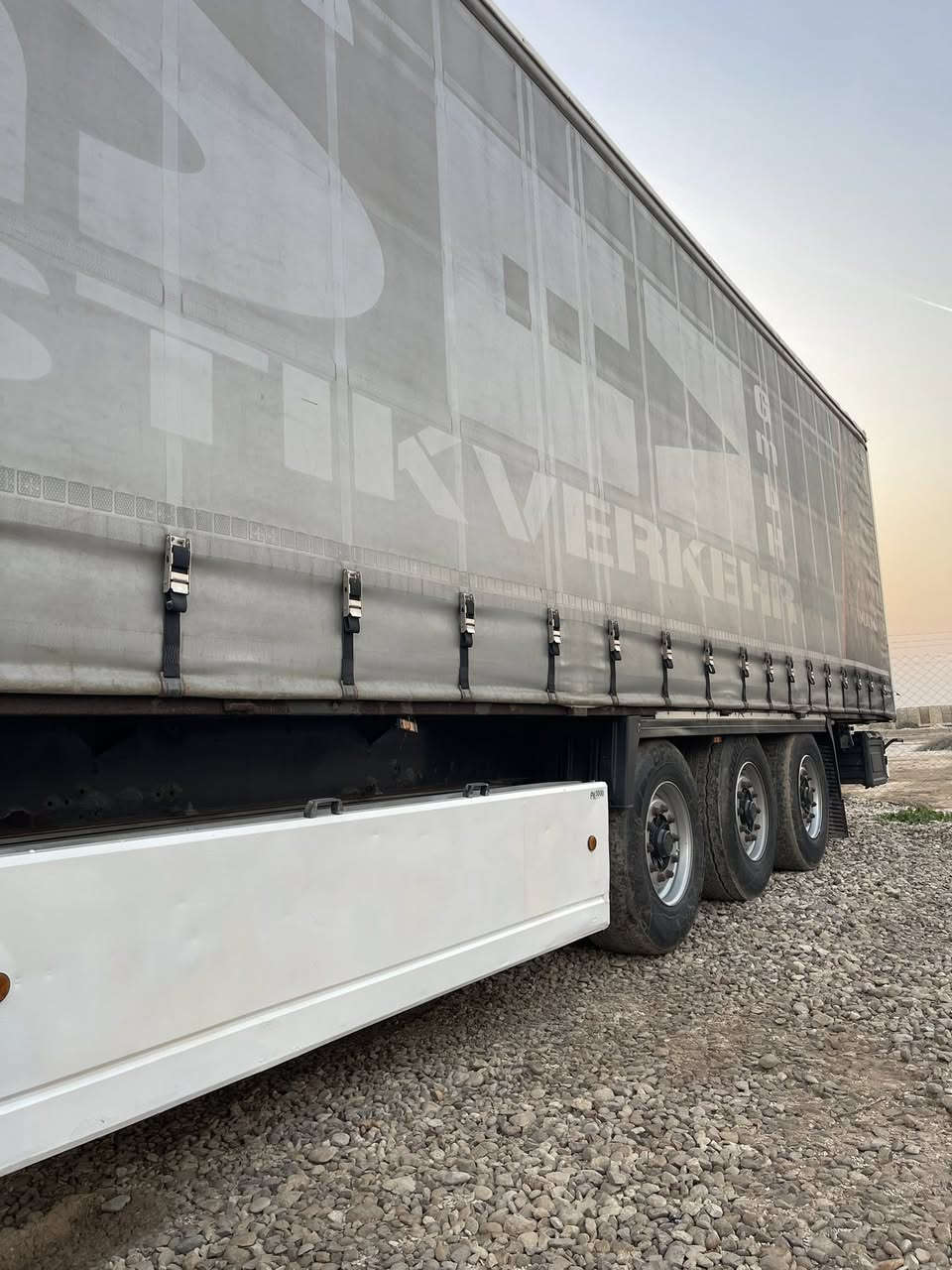 سلام عليكم عربانه كرونه منفيس دخول جديد ومكفول مجموعة بيبي فحل دسك بريك جوب سقف الاستفسار والمعلومات الاتصال على الرقم 
***********
***********
