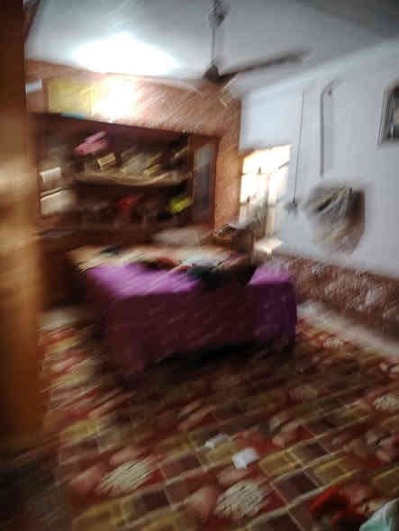 السلام عليكم ورحمه الله وبركاته دار للبيع المساحه 90 متر تقريبا النجف الاشرف حي الرحمه شارع 20 بناء بلوك يحتوي على غرفه وصاله مطبخ واستقبال وغرفه بالسطح سطح وتشاري اي استفسار اتصل على هاي الارقام مراجعه مكتب سور النجف نهايه شارع 20
***********واتساب
***********اتصل
