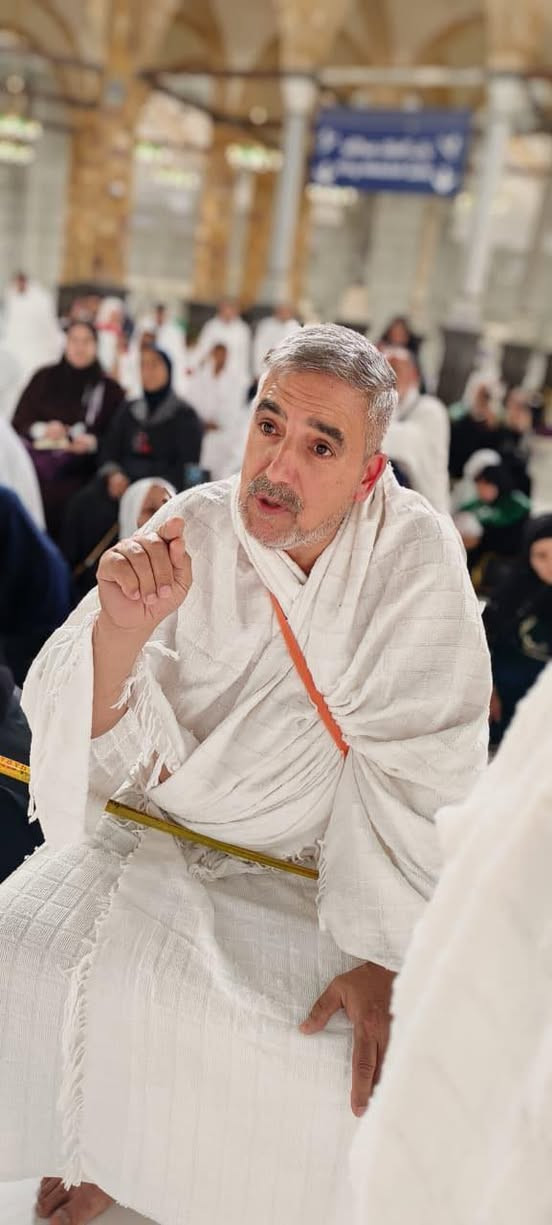 شركة الرحاب ؛؛؛؛؛  حملة الشعائر 
عمرة شوال 🕋 

عن طريق البر بأحدث الباصات

الفنادق في المدينه المنوره في المركزيه
في مكه في شارع ابراهيم الخليل 

تاريخ الرحلة : 2026/3/24

1▪️برنامج العمرة 10 ايام عن طريق البر 
2▪️ 7 ايام في مكة المكرمة 
3▪️3 ايام في المدينة المنورة 
3▪️3 وجبات طعام بوفيه مفتوح 
4▪️مرشد ديني يرافق الحملة لأداء المناسك 
5▪️مزارات مكة المكرمة و المدينة المنورة 
6▪️حقيبة كتف هدية لكل معتمر 
7▪️حقيبه كبيره هديه لكل معتمر
8▪️كتاب اعمال وادعية العمره
9▪️باج تعريفي للمعتمر
10▪️ربطة عنق للنساء
11▪️يوجد نظام أقساط للموظفين و غير الموظفين
12▪️التسكين غرف رباعي و في حال طلب غرفة ثنائية يتم دفع فرق المبلغ الخاص بالغرفة الثنائية 

للحجز والاستفسار مراسلة الصفحة حملة الشعائر 
او الاتصال على الرقم ***********.                                 
*********** .  
العنوان : السماوة - شارع الجسر مجاور موكب العمال ومجمع النخله مقابل محلات أهل الجام
