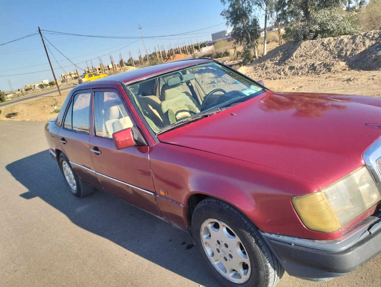 مداور وكالة. حاظر. سيارة مارسدس مكينه كير تبريد. تخم تاير. سيارة صبغ عام لجماليه تبريد. افحص. واطلع معدل. شاشة. سنوية. تاريخها. شهر 9.. 2025.يعني ساقطة. صالها 6اشهر. ماعليها غرامات ولا الف الشراي بي خير ويدلل مكانها ديوانيه مركز الاتصال ‏‪***********‬‏
