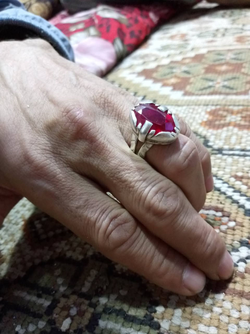 السلام عليكم محبس ياقوت افريقي للبيع السعر 100 وبي مجال قليل سكن بغداد العبيدي


**إذا كنت صاحب هذا الإعلان وتريد حذفه لأي سبب، رجاءا أرسل رسالة إلى الدعم الفني**