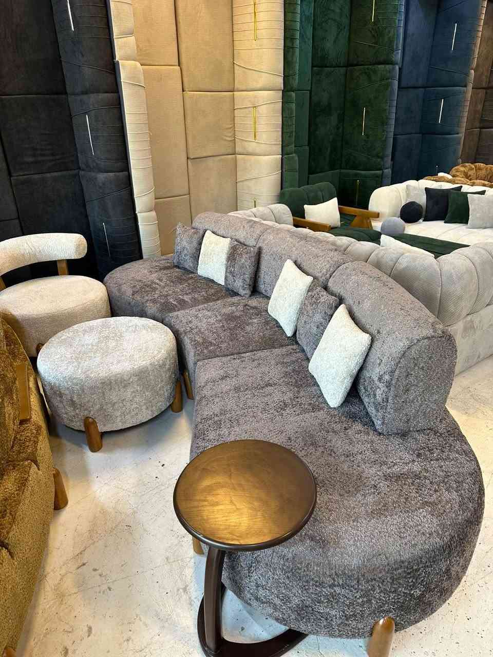 كورنر 6 مقاعد تركي طوله 3 و40 سم ويا كرسي وطبله سعره 850 وبي توصيل 🚚


**إذا كنت صاحب هذا الإعلان وتريد حذفه لأي سبب، رجاءا أرسل رسالة إلى الدعم الفني**