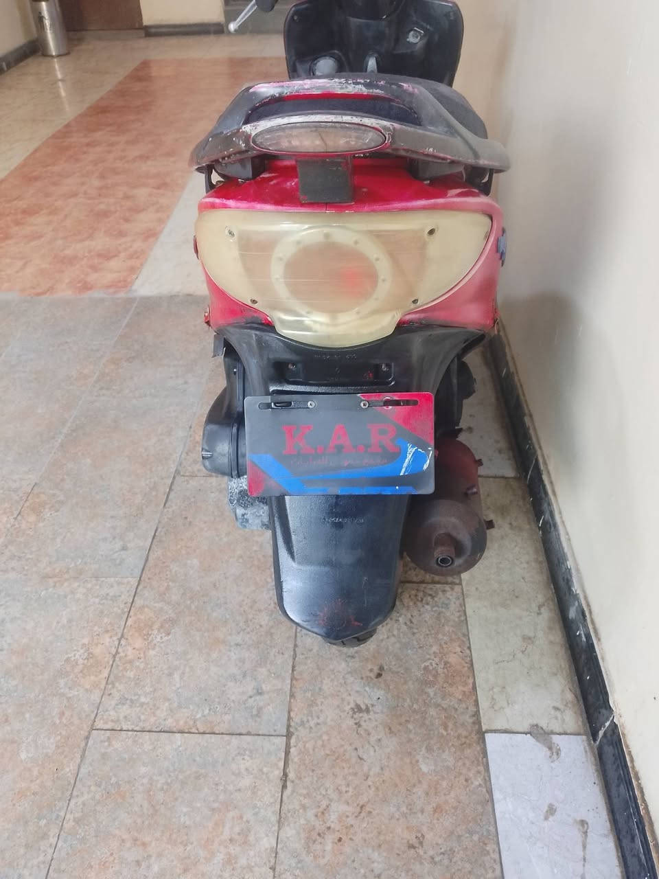 جي فور درجه نضيفه شوفت عينك مكينه تخبل شلع تخبل بيه كهربائيه شغل سلف شغل عدادات سرعه مال بنزين شغل درجه تخبل سعر 450بيه مجال قليل ناصرية حي الفداء ***********
