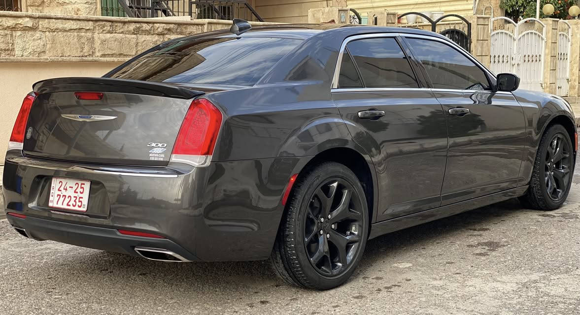 سلام عليكم
‏ CHRYSLER 300 2023￼
حجم محرك : 3.600 V6
ماشيه  : Mi 22,400

بيع او مراوس مع ارقام شمالي فقط 

ضرر :💯 
بدون صبغ ✅
بدون ايرباك ✅
بدون تبديل ✅
بدون دواخل ✅

سياره بيها بارد ع كد شبر فقط 

السعر : 258💰بيها مجال بسيط 

سياره بدون رقم تترقم شكالي 
اربيل / دهوك / سليمانيه 

للاستفسار او اتصال على 
***********
