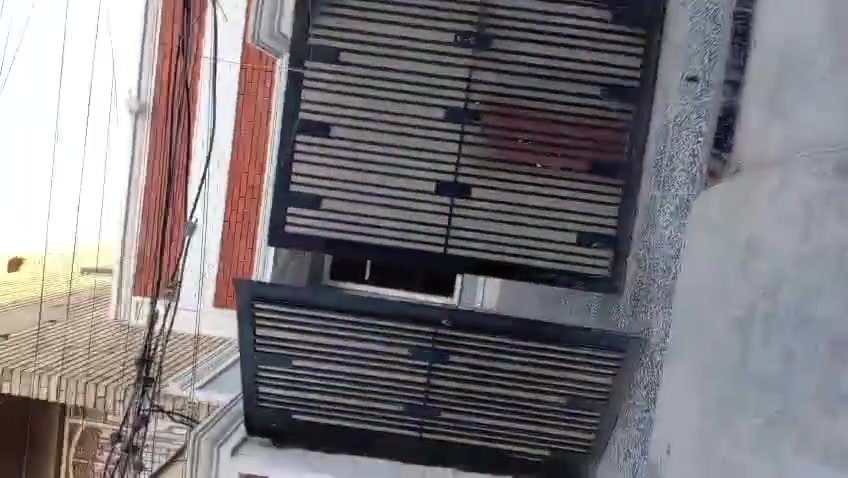 بيت طابو ١٥٠م ام الكبر والغزلان قريب على افران الزهراء
واجهه ٧ونص 
***********
