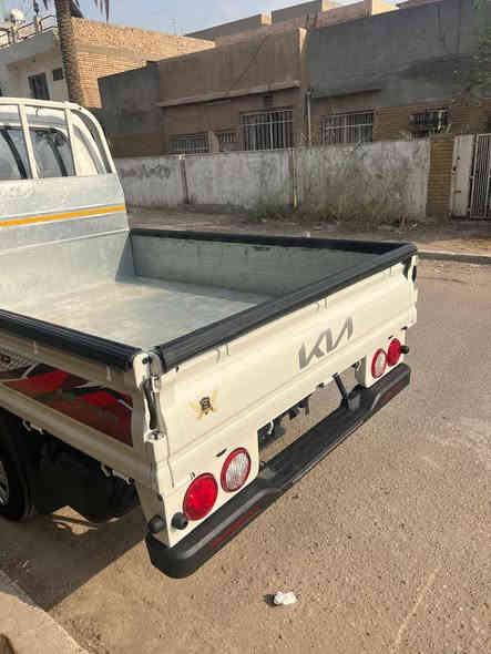 للبيع كيه دبل قماره موديل 25 ماشيه 7 الف فقط السياره جدا نضيفه بعدها زيرو السياره فول مواصفات دبل ايرباك كشنات جلد بيه طخه بسيطه موضحه بل صوره السعر النهائي 185الرقم ***********
